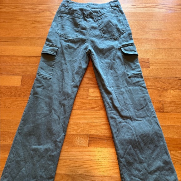 Altar'd State Olive Green Cargo Pants - Picture 1 of 4